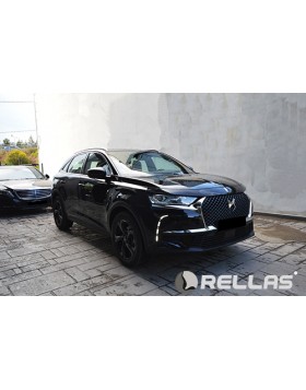 Ταπετσαρία Αυτοκινήτου σε CITROEN DS7 CROSSBACK με δέρμα άριστης ποιότητας σε χρώμα καφέ,με ανθρακί ραφές και σχέδιο βέλος.