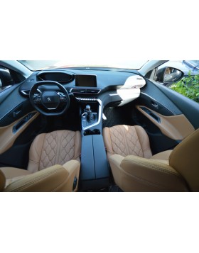 Ταπετσαρία Αυτοκινήτου σε PEUGEOT 5008 με δέρμα άριστης ποιότητας σε σχέδιο εργοστασιακό