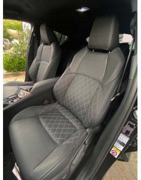 Ταπετσαρία Αυτοκινήτου σε Toyota CHR με δέρμα άριστης ποιότητας σε σχέδιο ρόμβο με την τεχνογνωσία της RELLAS