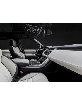 Δερμάτινη επένδυση λευκού χρώματος σε ταμπλό Range Rover 
