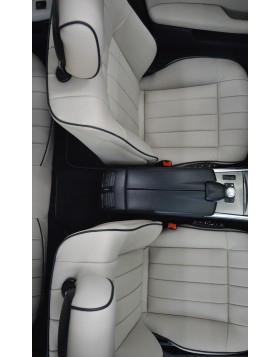 Ταπετσαρία Αυτοκινήτου σε MERCEDES-Benz W212 με λευκό δέρμα άριστης ποιότητας, ίσιες ραφές και δερμάτινο μαύρο φινίρισμα.