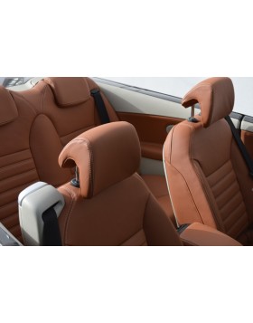 Tαπετσαρία Αυτοκινήτου σε saab cabrio από δέρμα ταμπά σε σχέδιο ίσιες μπεζ ραφές 