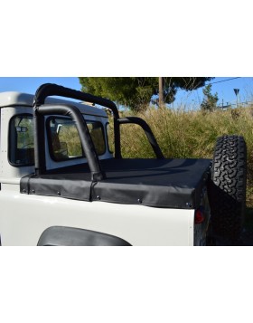 Κουκούλα  σε Land Rover Defender με υλικό ειδικό ως προς τις καιρικές συνθήκες και άψογη εφαρμογή πάνω στο αυτοκίνητο