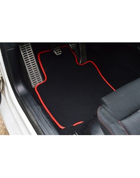Πατάκια Αυτοκινήτου για Seat Ibiza από μαύρη μοκέτα με δερμάτινο κόκκινο φινίρισμα και λογότυπο,4 τεμάχια