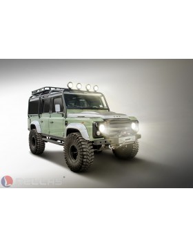 Ταπετσαρία Αυτοκινήτου σε LAND ROVER DEFENDER με δέρμα άριστης ποιότητας σε χρώμα πράσινο σε συνδυασμό με μαύρο και σχέδιο ρόμβο.