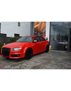 Ταπετσαρία αυτοκινήτου σε Audi RS4 με δέρμα Νάππα σε συνδυασμό με alcantara και σχέδιο ρόμβο με κόκκινες ραφές