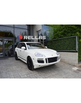 Ταπετσαρία Αυτοκινήτου σε PORSCHE CAYENNE, ολική επένδυση εωτερικού με συνδιασμό δέρματος άριστης ποιότητας και alcantara σε ταμπά απόχρωση.