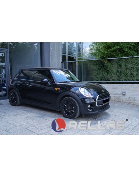 Ταπετσαρία Αυτοκινήτου σε Mini Cooper F56 με δέρμα άριστης ποιότητας σε απόχρωση bordaeux με σχέδιο ίσιες ραφές 